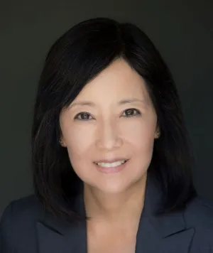 Roberta Lee