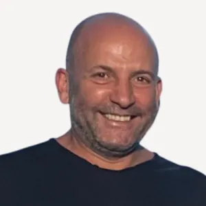 Roger Assaker